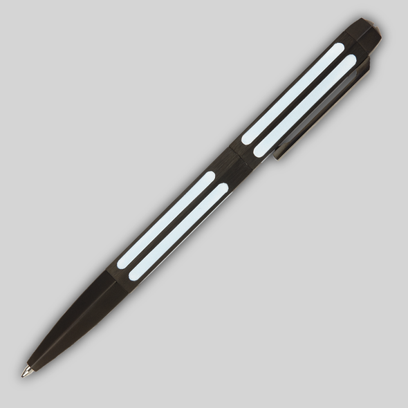 Black PaperSkater Timeless Pen with white inserts